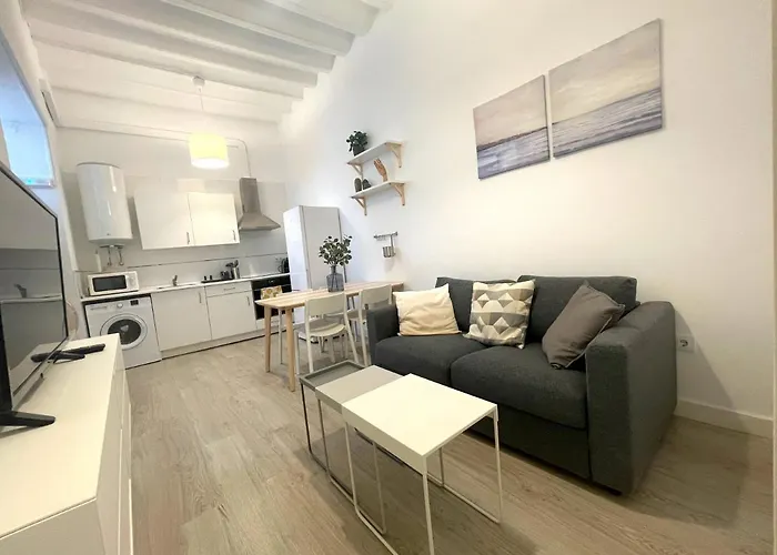 El Patio De Santa Maria Cadix